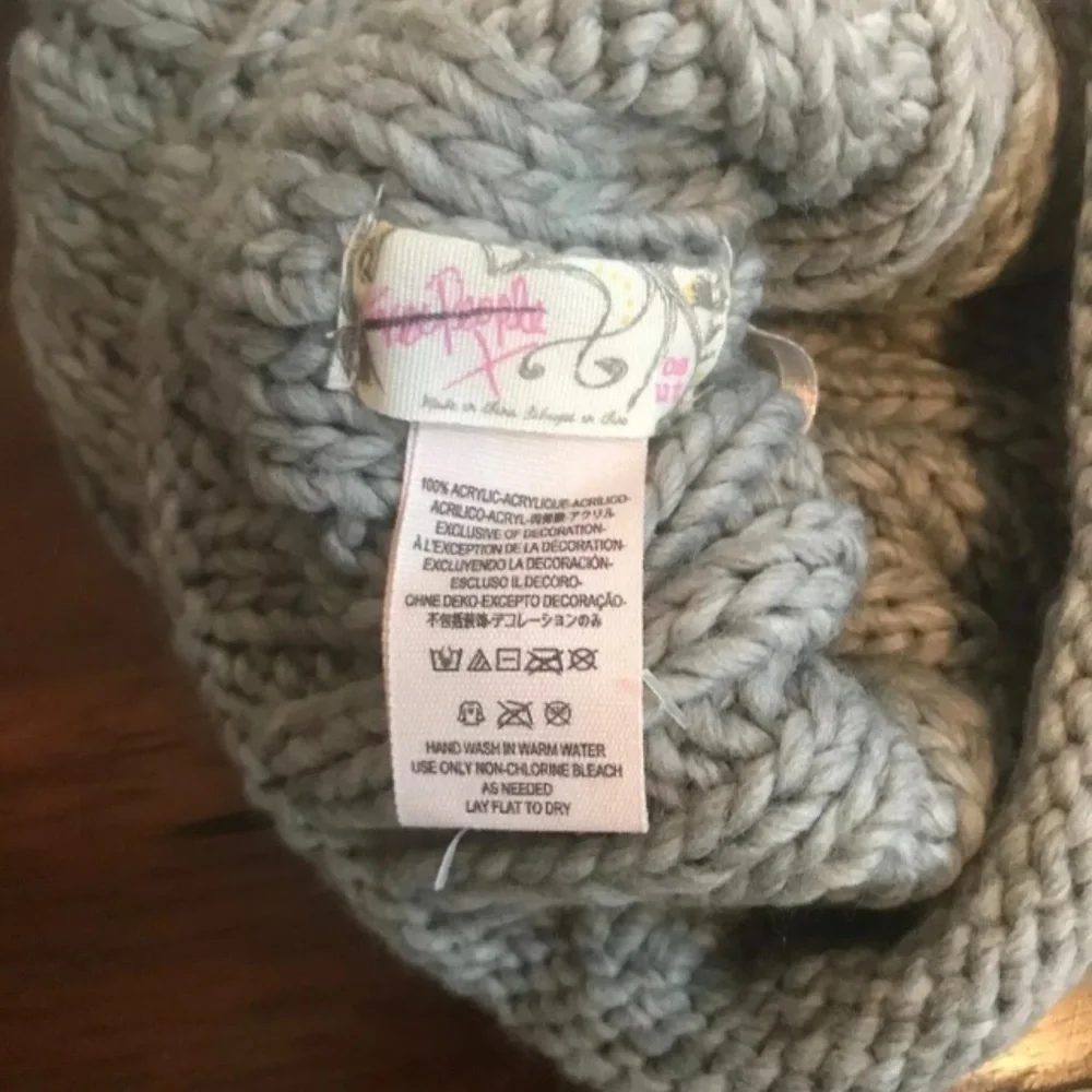 Free People Rory  beanie slouch Hat ribbed knit